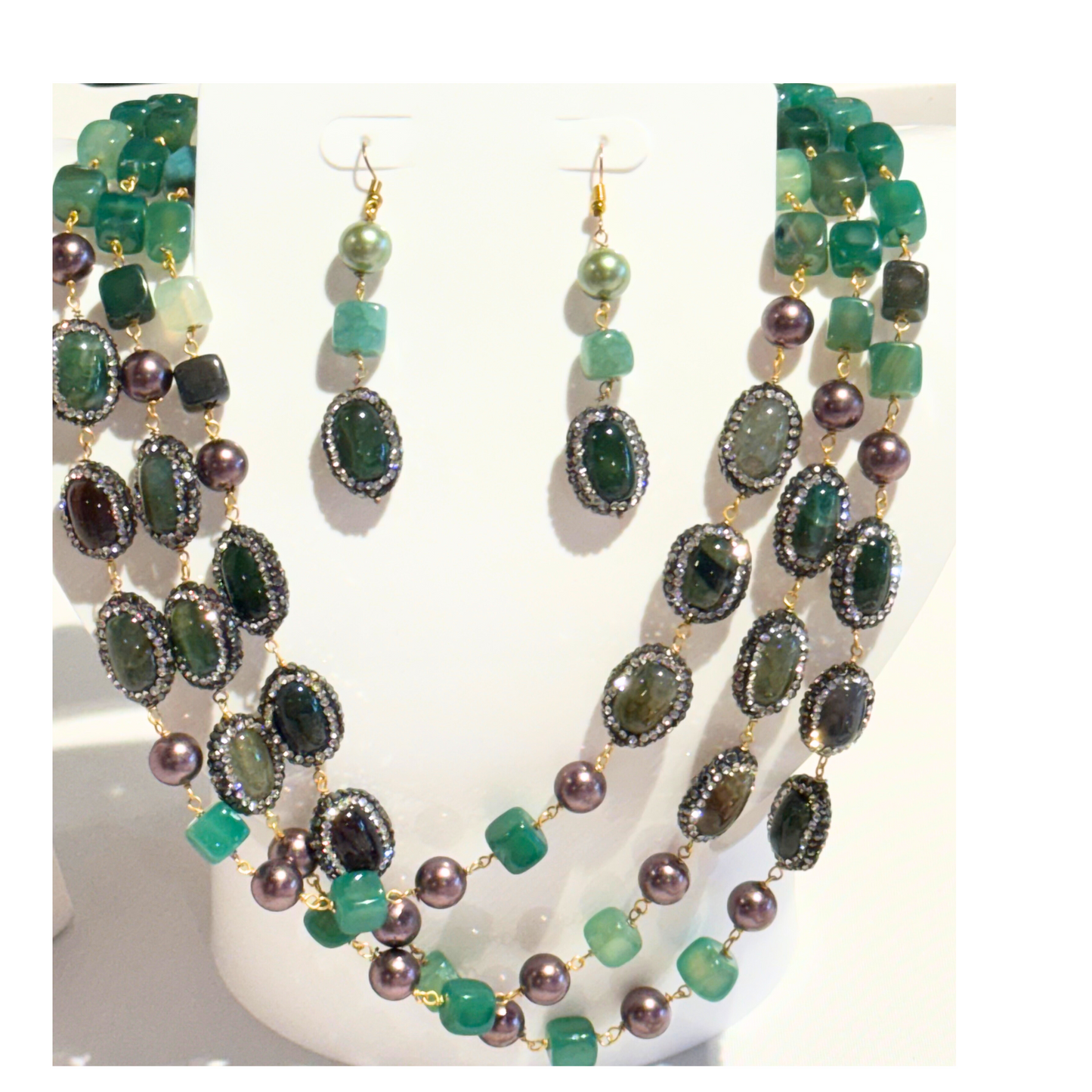 Verdant Elegance Gemstone Necklace Set