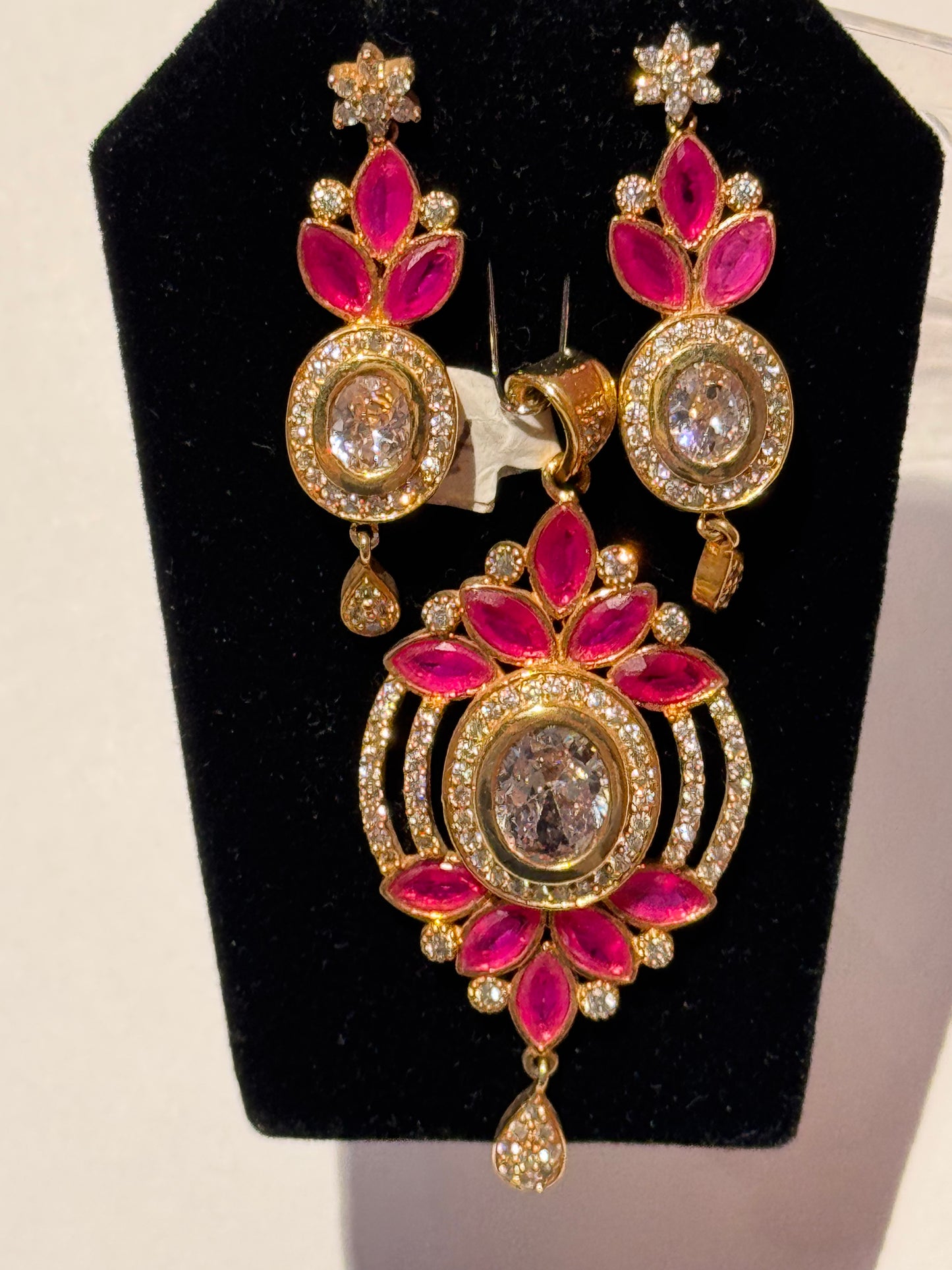Pink Radiance Jewelry Set