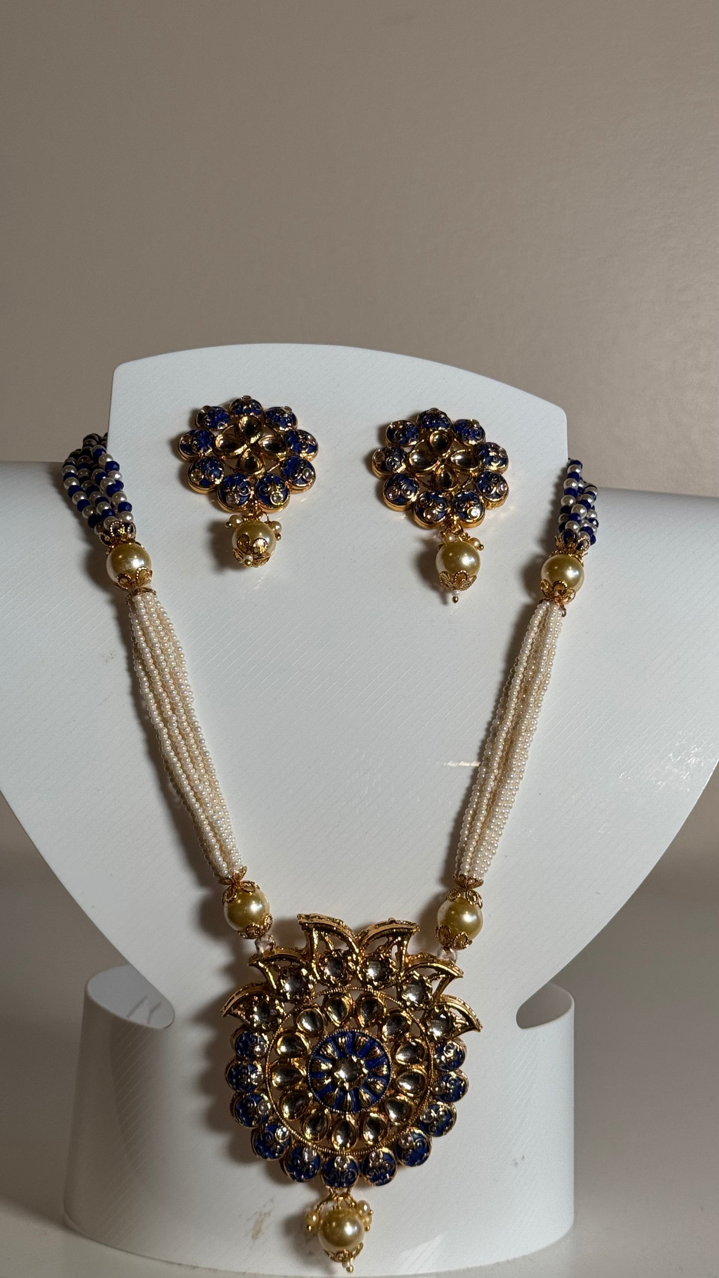 Celestial Bloom Necklace Set