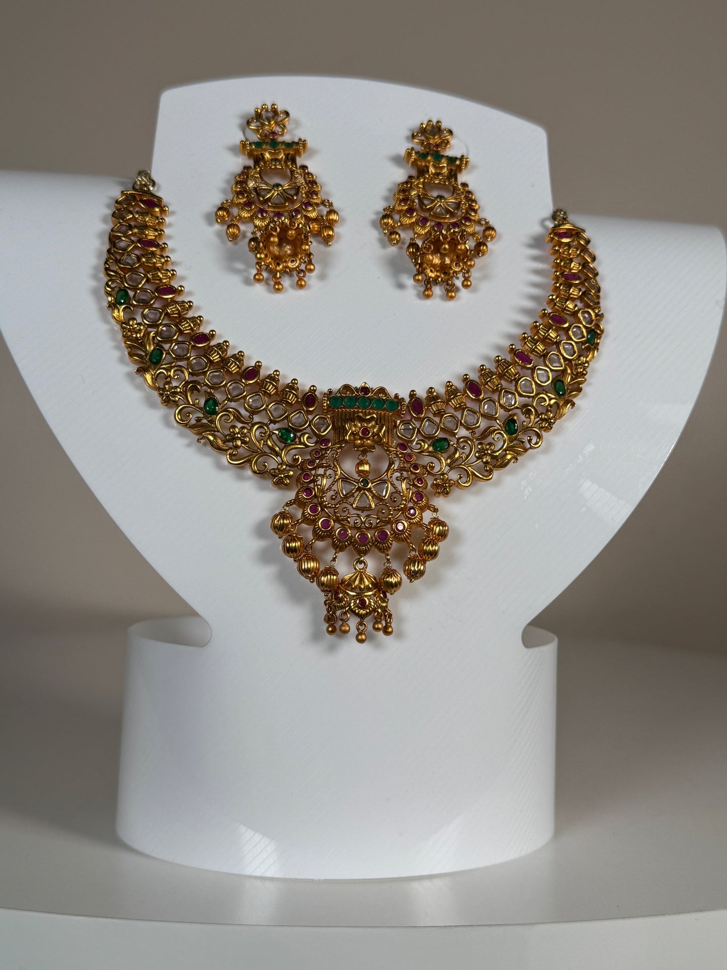 Regal Gemstone Heritage Necklace Set