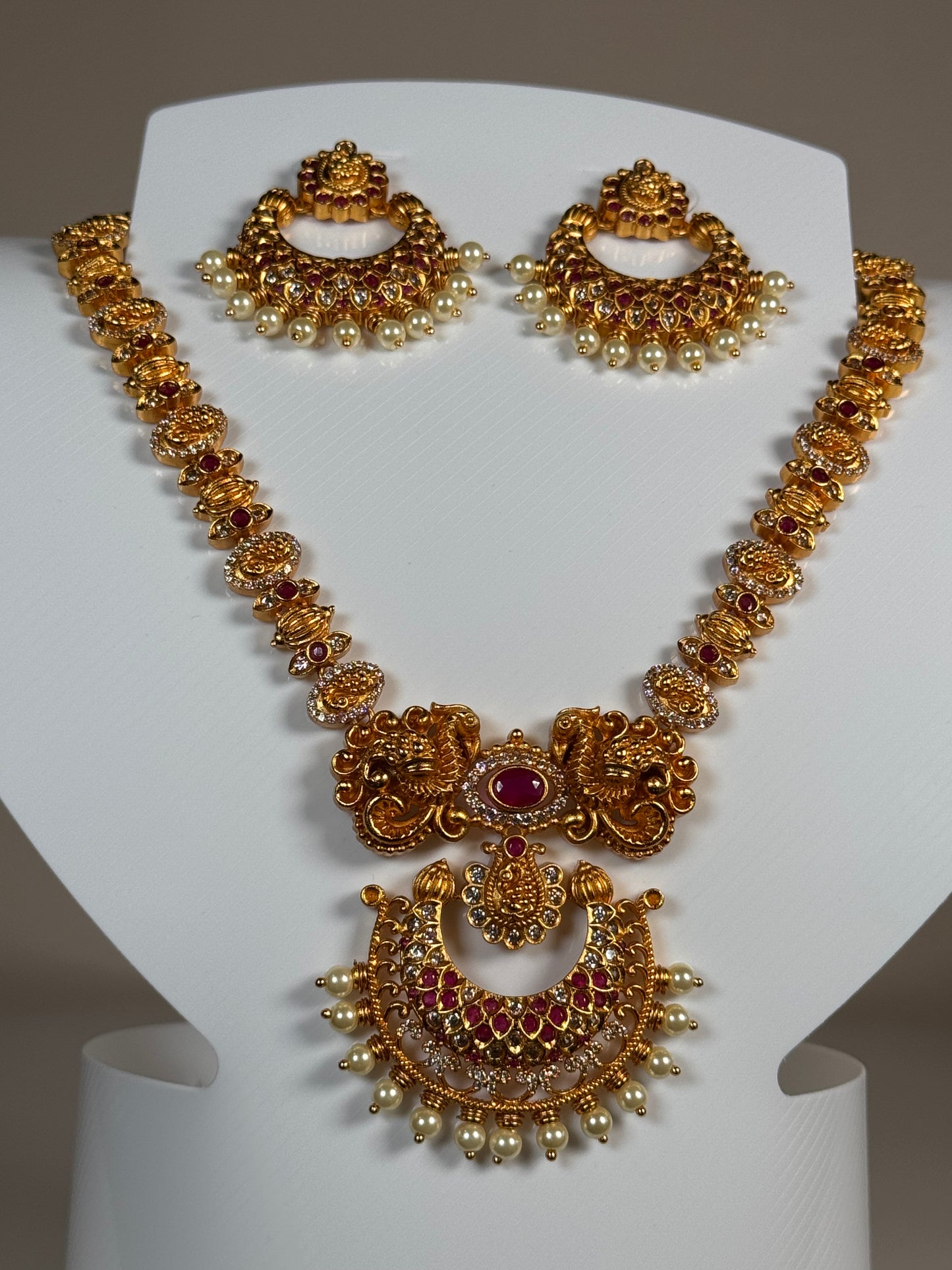 Royal Crescent Temple Necklace Set
