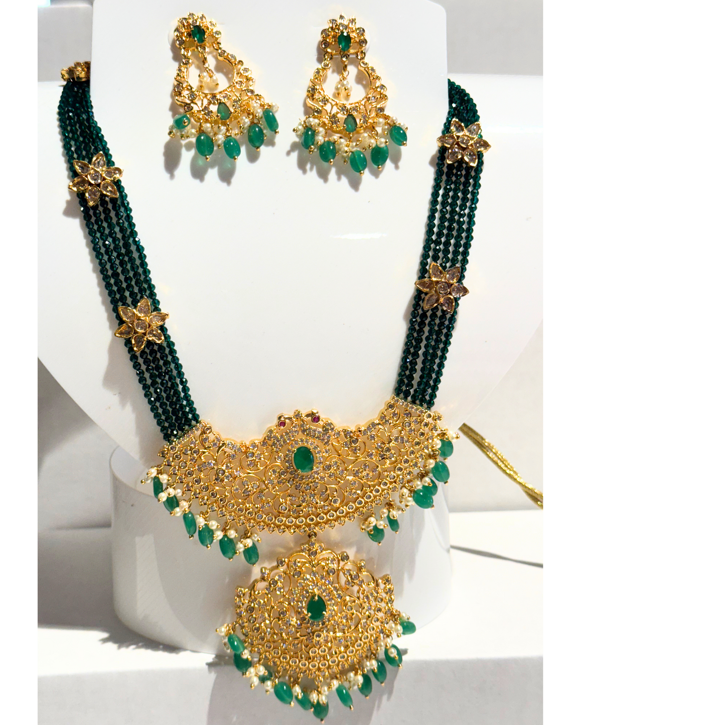 Emerald Royal Gold Necklace Set