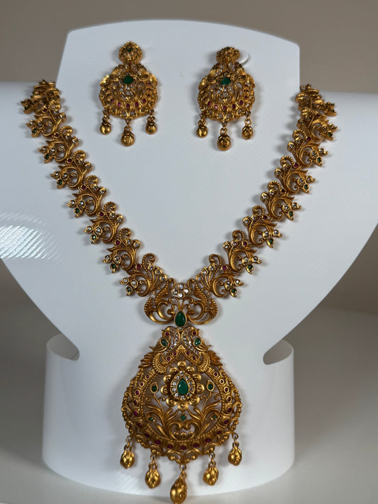 Grand Emerald Teardrop Necklace Set