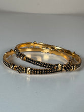 Black Gold Elegance Bangles